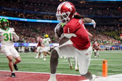 Indiana crushes Oregon to advance to first championship game in program history, stunning sports world