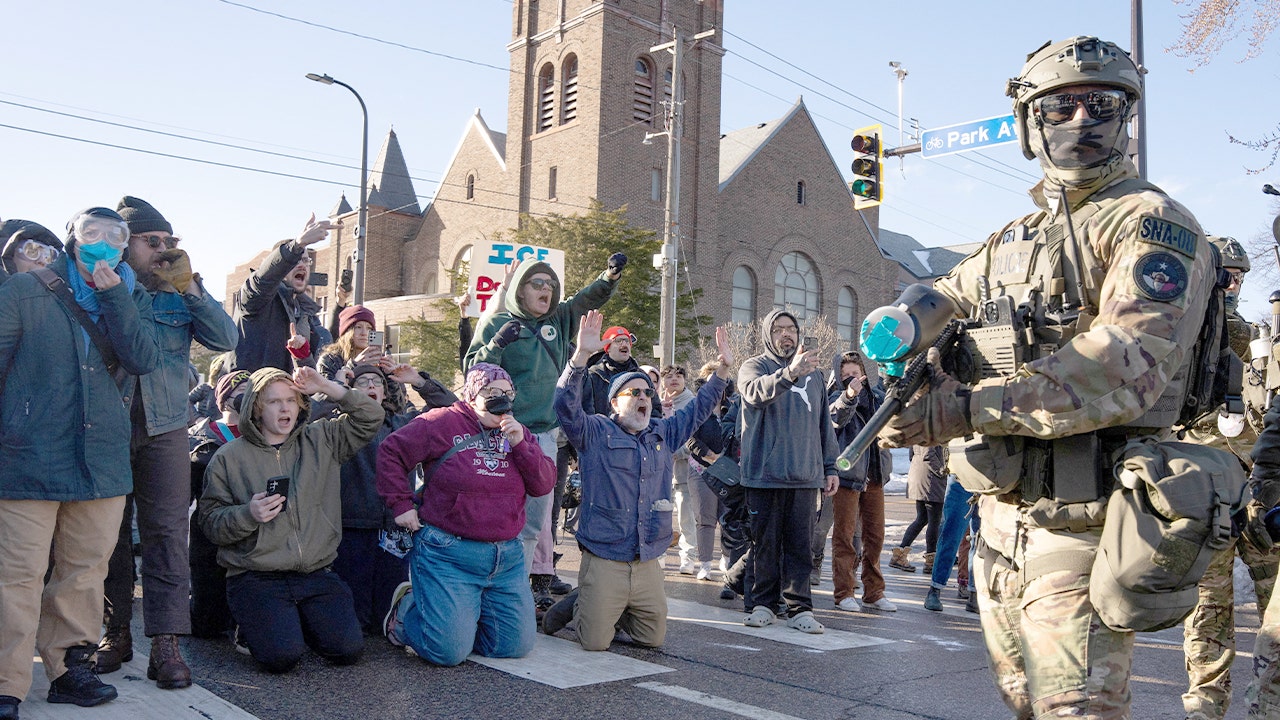 Anti-ICE mob storms Minnesota church over pastor’s alleged ties to immigration enforcement