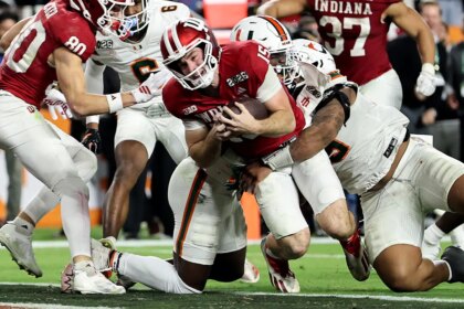 Indiana’s Fernando Mendoza reflects on incredible diving TD: ‘I’d die for my team’