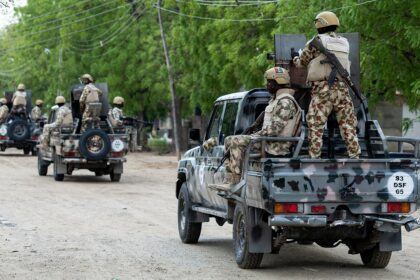 62 Nigerian hostages rescued, 2 militants killed, army says
