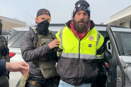 Anti-ICE Minnesota agitator arrested days after daring Bondi to do so
