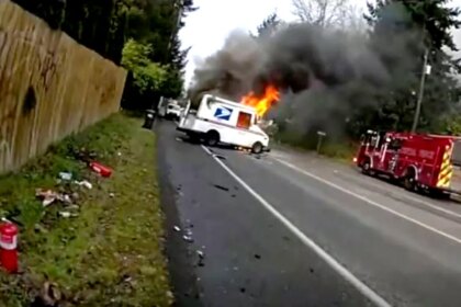 Deputy saves mail driver from burning truck in Washington: bodycam