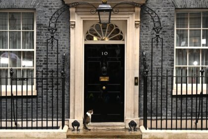 Chinese hackers reportedly breached phones at ‘heart of Downing Street’ in global spy campaign