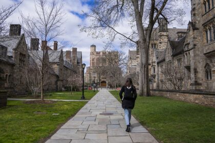 Yale to offer free tuition to families making less than 0K, waive all expenses for those making under 0K