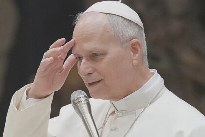 Pope Leo calls for world free from persecution while honoring Holocaust victims