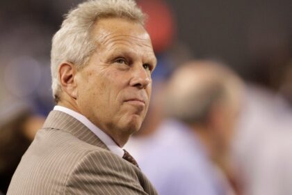 Giants co-owner Steve Tisch exchanged emails with Jeffrey Epstein, appearing to discuss women, documents show