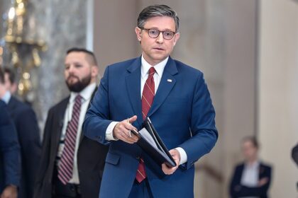 House GOP majority shrinks to just one vote as Johnson swears in new House Democrat