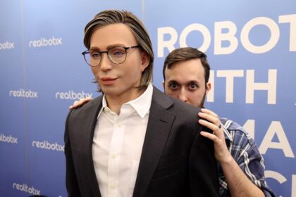 I Interviewed Realbotix’s New Guy Robot