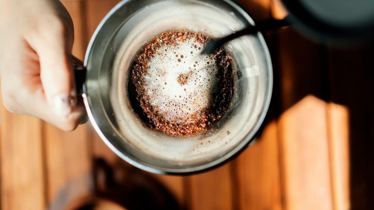 I Asked 10 Coffee Experts: What’s the Best Way to Brew?