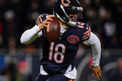 NFL Sunday Playoffs: How to Stream Texans vs. Patriots and Rams vs. Bears Without Cable