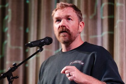 Dem Senate candidate mocked after claim about dismantling ICE goes viral: ‘Unmask these thugs’