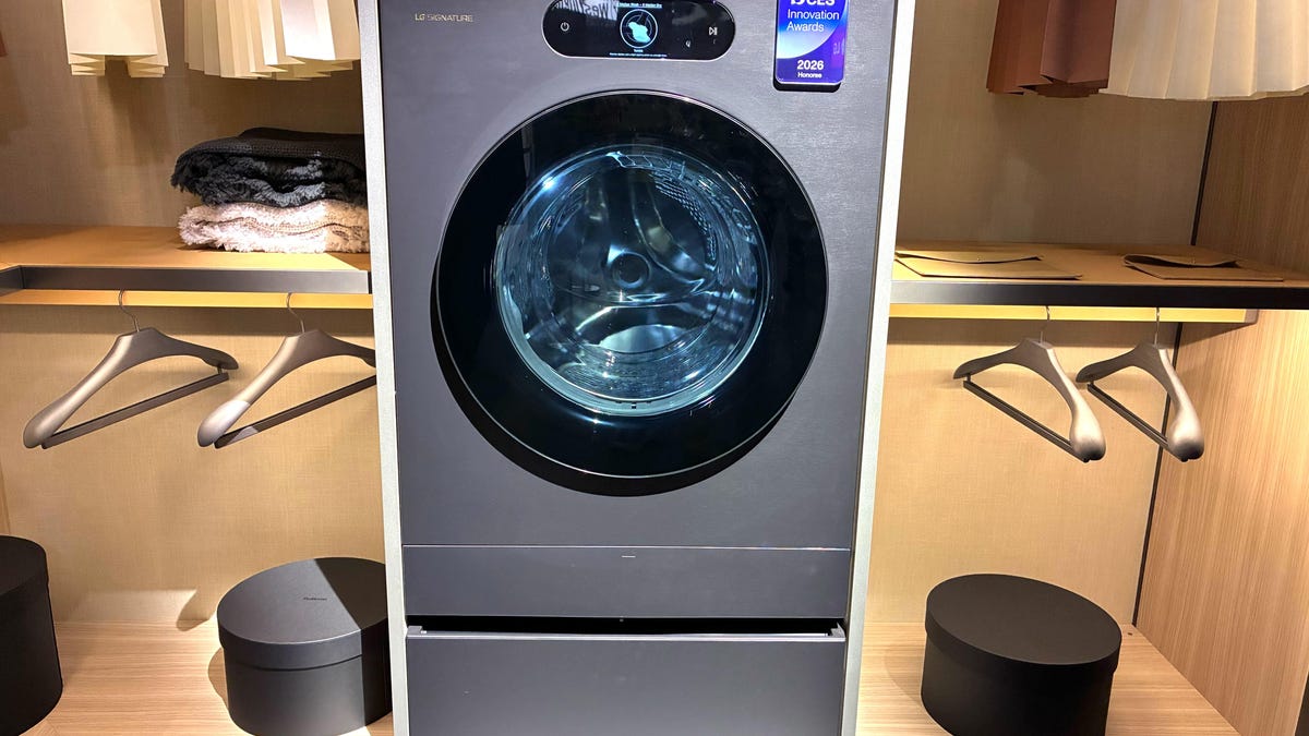 Combo Washer-Dryer Machines Are Finally Worth It. LG’s New Model Proves It