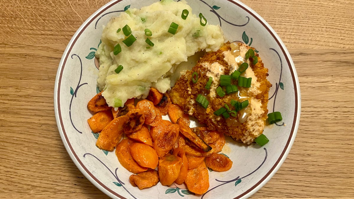 Meal Kits Taught Me How to Cook. Now I Get to Test Them for a Living