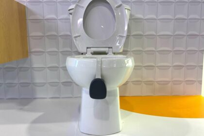 A New Smart Toilet Sensor May Be the Key to Solving Dehydration