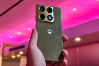 The Motorola Signature Is the Moto Phone I’ve Wanted for Years