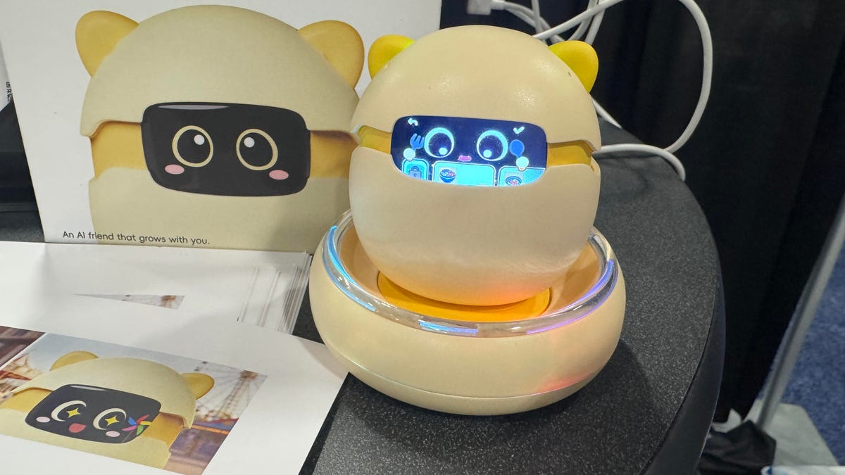 Finally, I’ve Found a Worthy Successor to the Iconic ’90s Tamagotchi