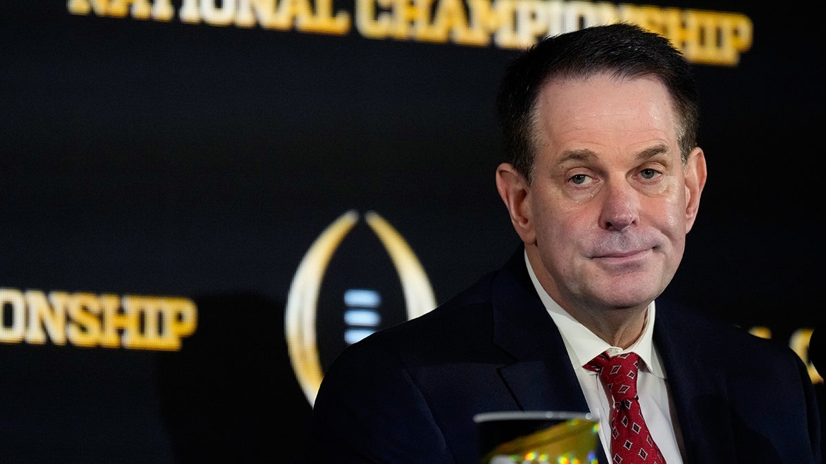 Curt Cignetti talks to reporters