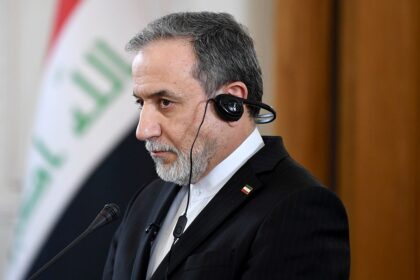 World Economic Forum boots Iranian foreign minister from Davos summit amid deadly crackdown on protesters