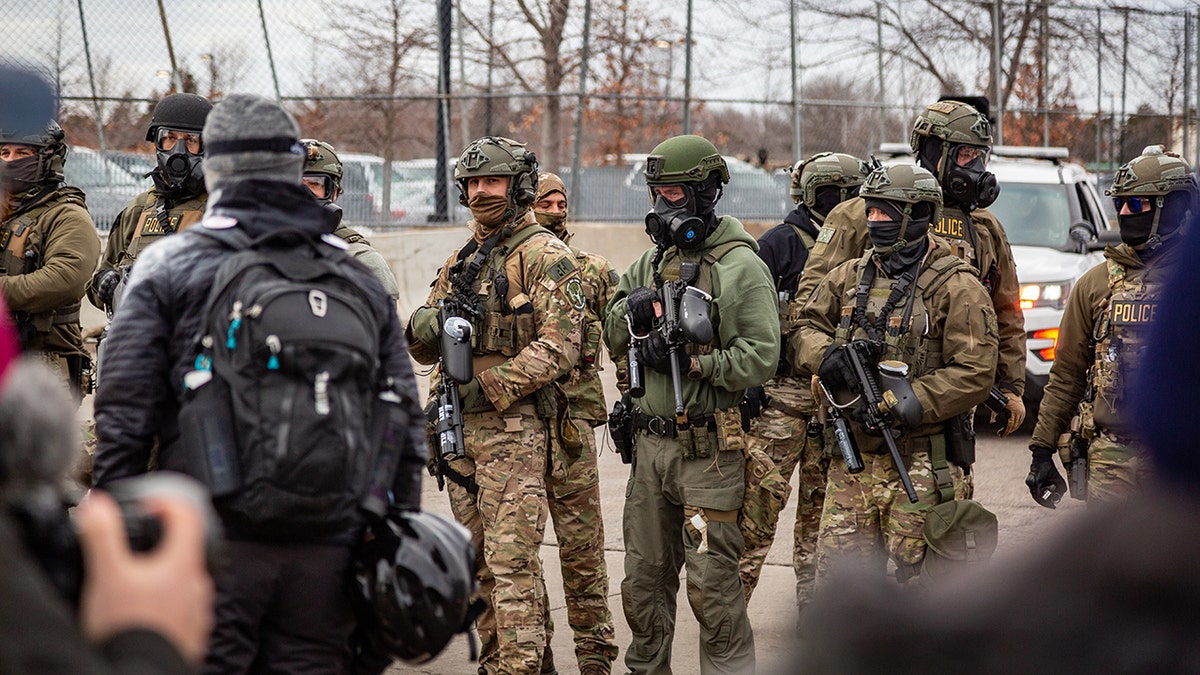 ICE agents and agitators clash in Minneapolis