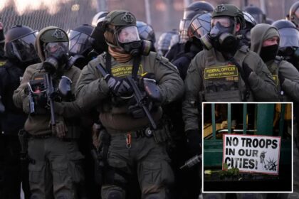 Pentagon readies 1,500 troops to possibly deploy to Minnesota: report