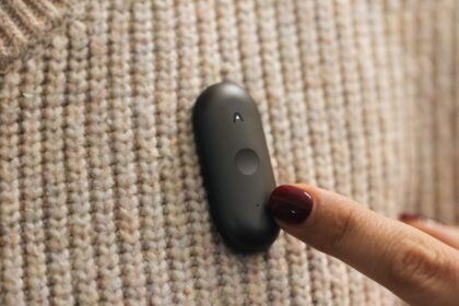 How Apple’s Revamped AI Could Center on Wearables