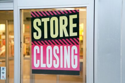 More than 8,000 US chain stores closed up shop in 2025 — heralding a ‘retail apocalypse’