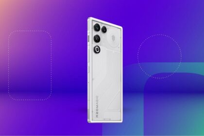 RedMagic’s Thinner Gaming Phone Gets a 7,000-mAh Battery and a Cooling Fan