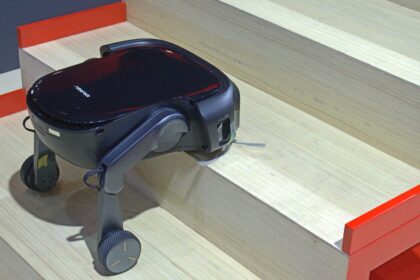 I’ve Never Seen a Robot Vacuum Conquer Stairs Like This Before