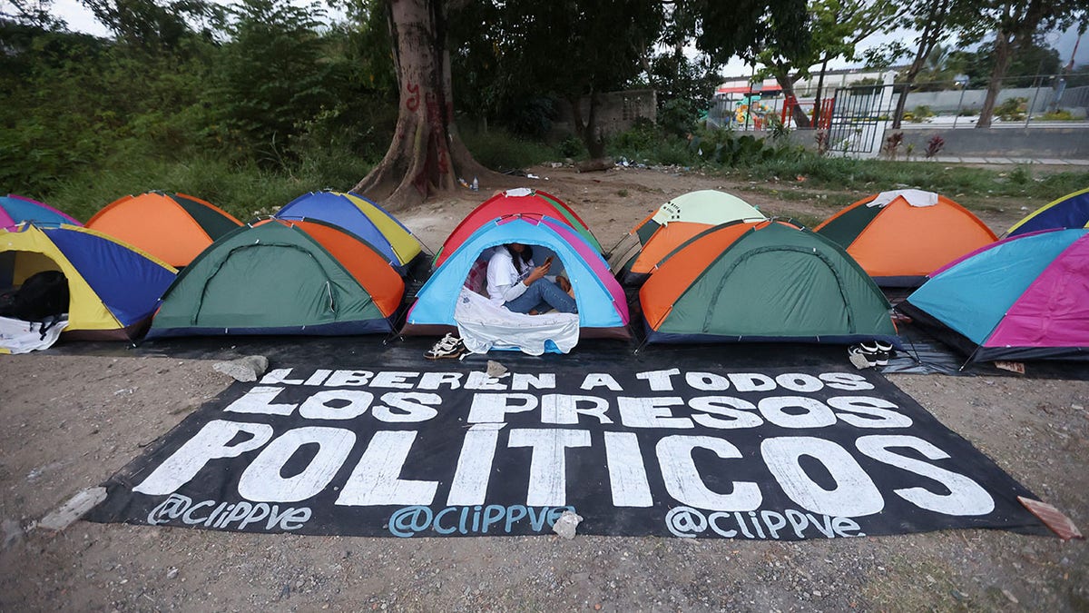 A tent outside the El Rodeo jail in Venezuela