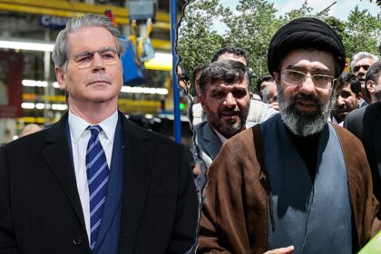 Iranian regime elites allegedly move millions of dollars out of country amid sanctions
