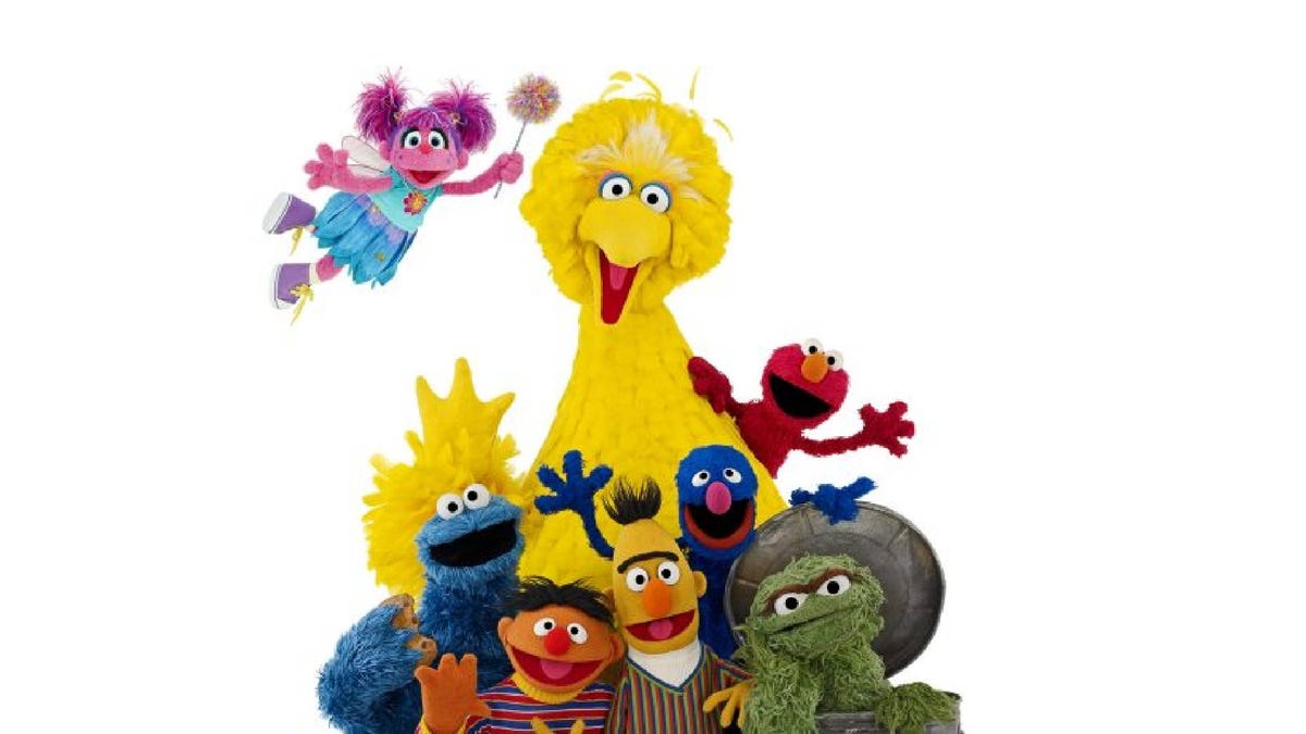YouTube Is Now Streaming Iconic Episodes of Sesame Street