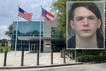 Atlanta deputy charged with sending nude pictures and videos to teens