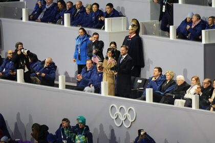 Fake claims of JD Vance being booed buffet Milan Winter Olympics