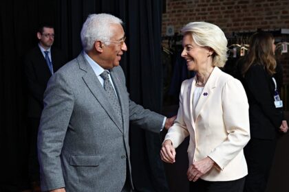 Leaders embrace two-speed Europe as Macron sets June deadline