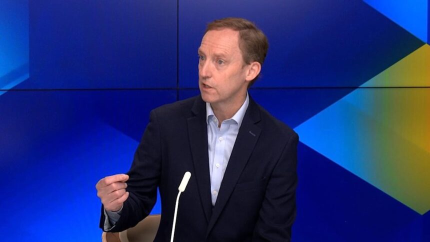 EU–US trade deal stalled over legal uncertainty, MEP Andrews says