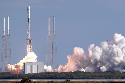 Fact check: Is Elon Musk allowing Russia to use Starlink?