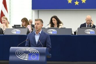 Hungary’s Tisza Party breaks ranks with EPP to shake ‘puppet’ label