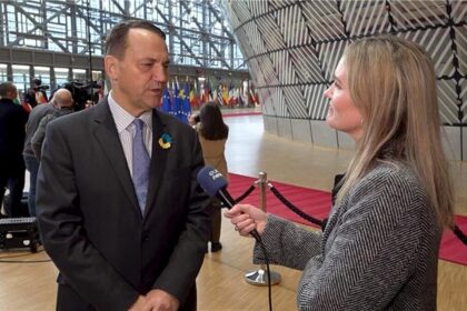 Poland’s FM criticises Hungary’s Ukraine veto as ‘favouring Putin’