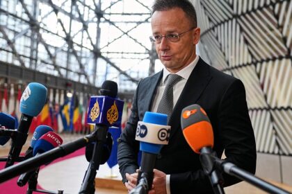 ‘Why do you hate Ukraine?’ Hungarian minister clashes with reporters