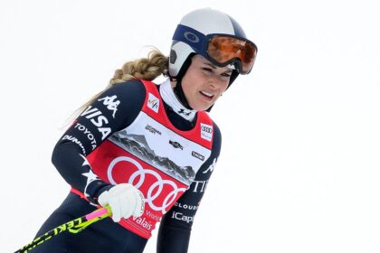 Lindsey Vonn to compete in Winter Olympics days after suffering injury in World Cup crash