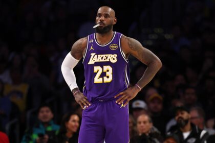 LeBron James ends historic 21-year streak after missing too many games this season