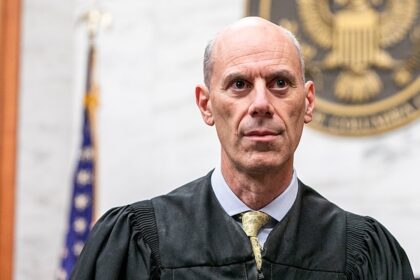 Federal judge orders deported Venezuelans to be returned to US