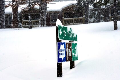 8 skiers found dead, 1 missing after massive Lake Tahoe avalanche
