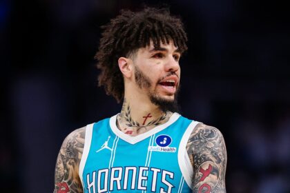 LaMelo Ball’s custom Hummer loses wheel in Charlotte crash during All-Star break