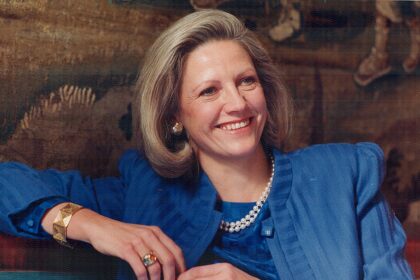 Anna Murdoch-Mann, author and philanthropist, dead at 81