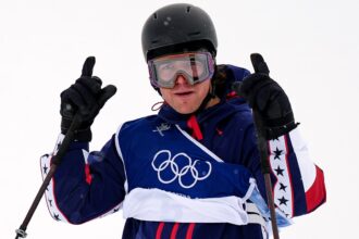 American Hunter Hess responds to Trump’s ‘loser’ criticism with ‘L’ gesture at Milan Cortina Olympics
