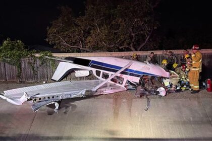 Small plane crashes in Ventura County as two pulled from wreckage
