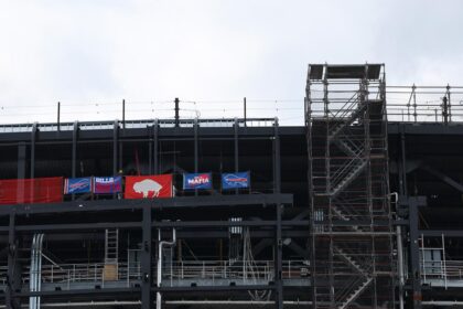 0K reward offered after graffiti discovered inside Bills’ new stadium