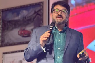 These Sleek Smart Glasses Get So Much Right. Why Am I So Disappointed?