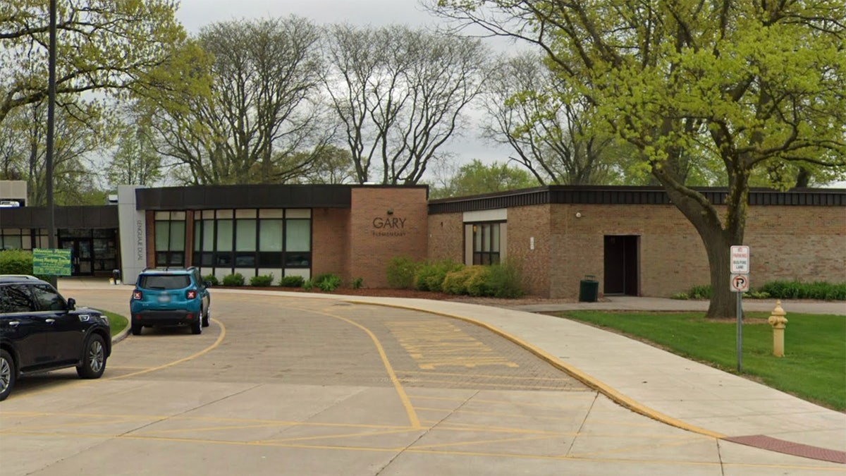 Gary Elementary in West Chicago